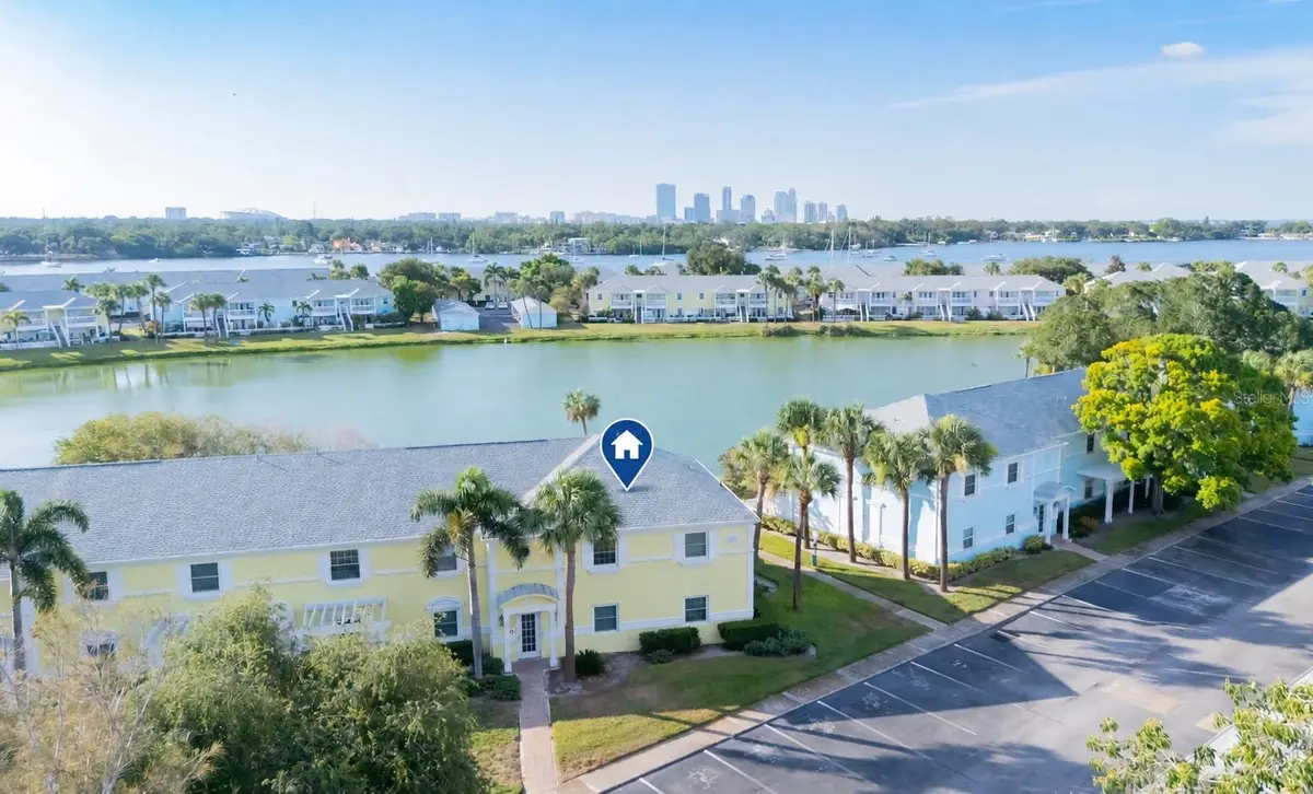 123 Seahorse Drive Se #D, Saint Petersburg, FL 33705 - #1