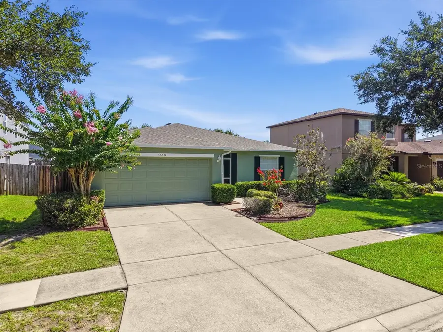 30837 Sonnet Glen Drive, Wesley Chapel, FL 33543 - #2