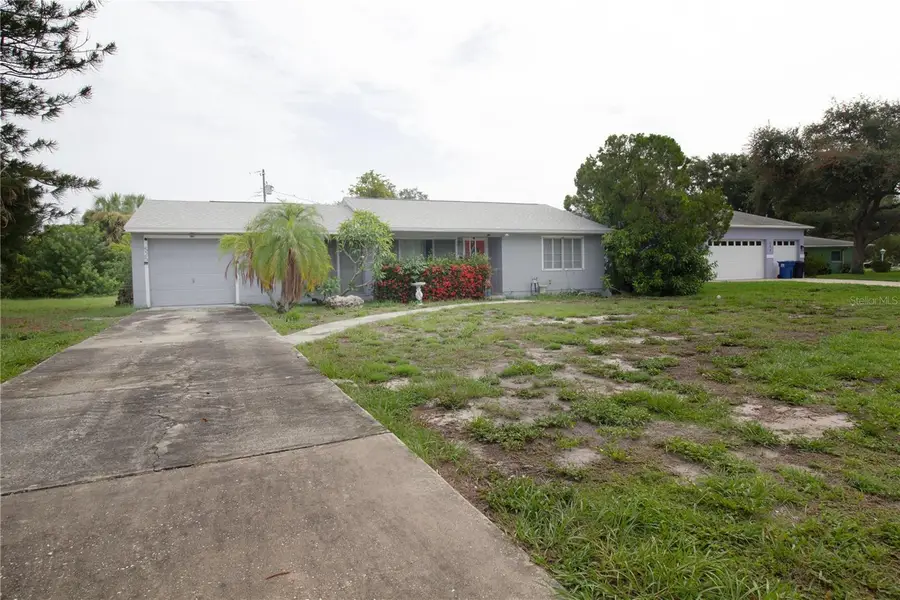525 Hampton Avenue Ne, Saint Petersburg, FL 33703 - #2