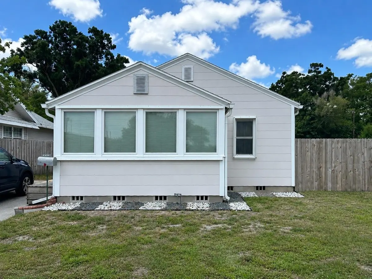 3152 13th Avenue N, Saint Petersburg, FL 33713 - #1