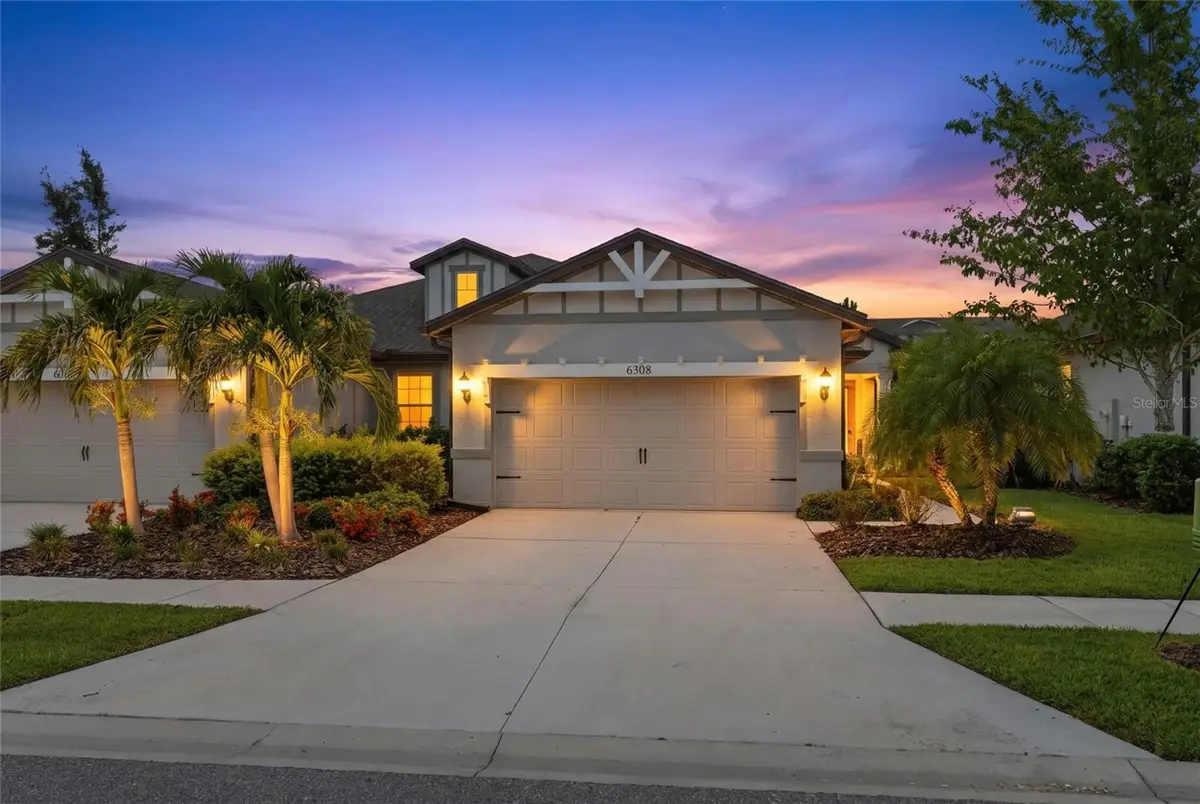 6308 Mooring Line Circle, Apollo Beach, FL 33572 - #1