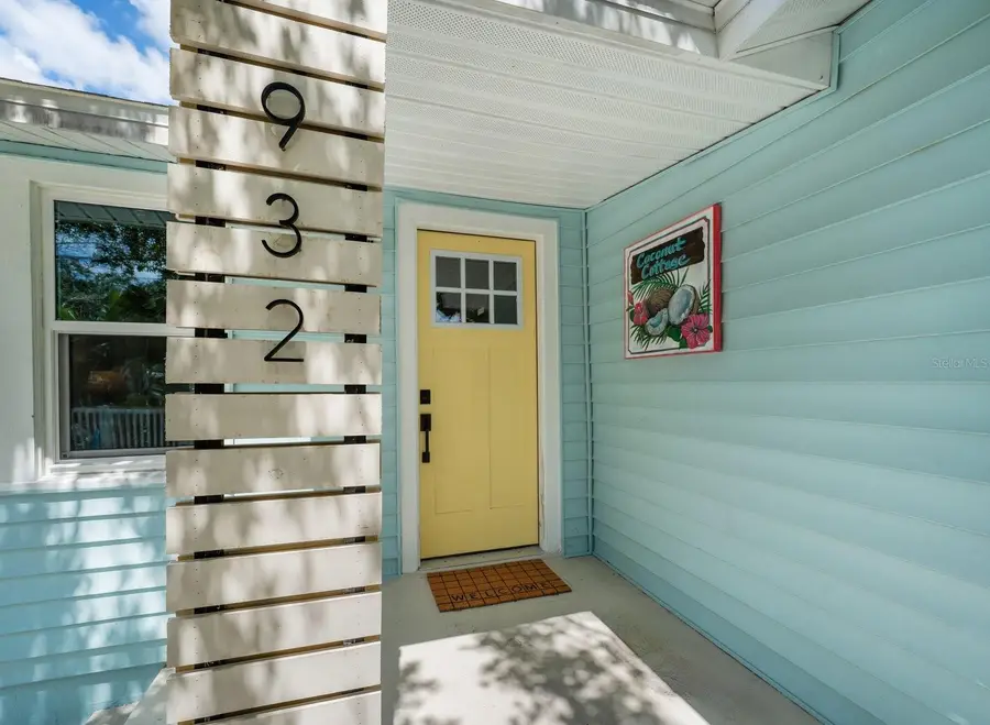 932 Highland Avenue, Dunedin, FL 34698 - #2
