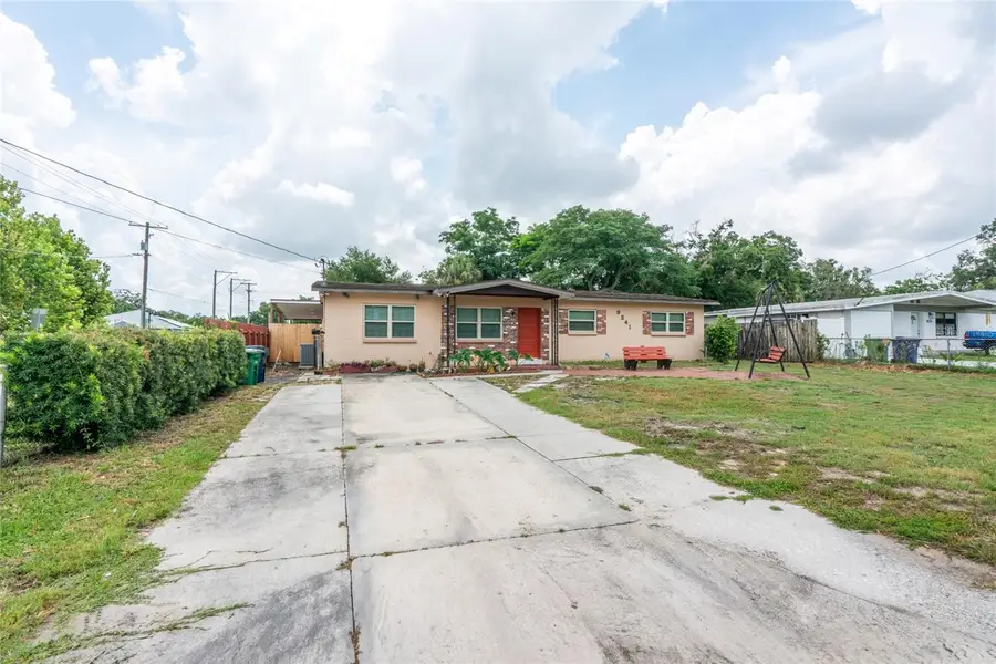 9241 N 52nd Street, Tampa, FL 33617 - #3