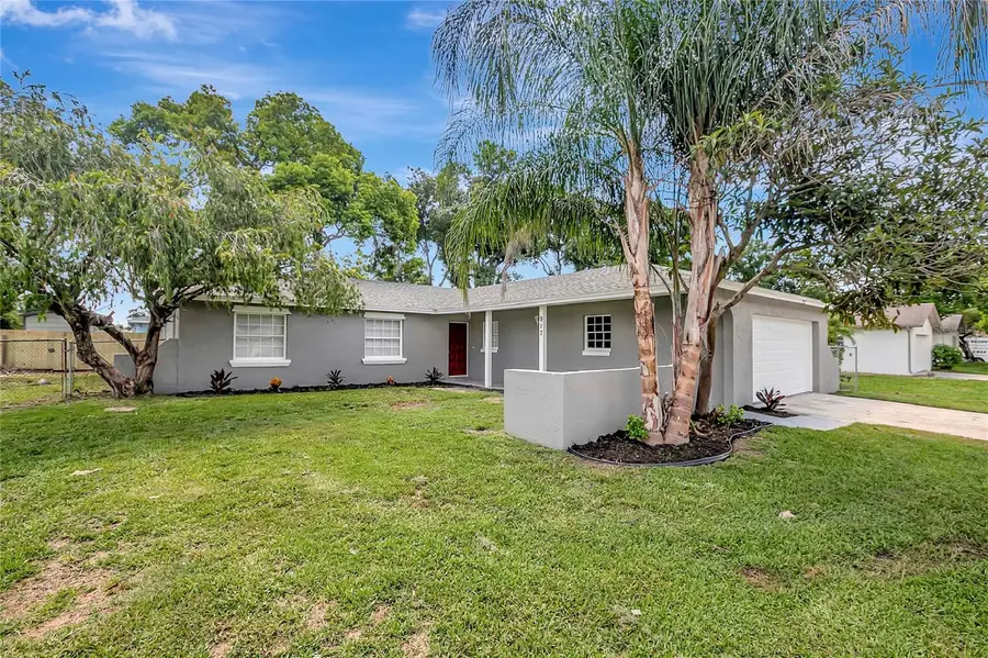 917 Winchester Court, Brandon, FL 33510 - #2