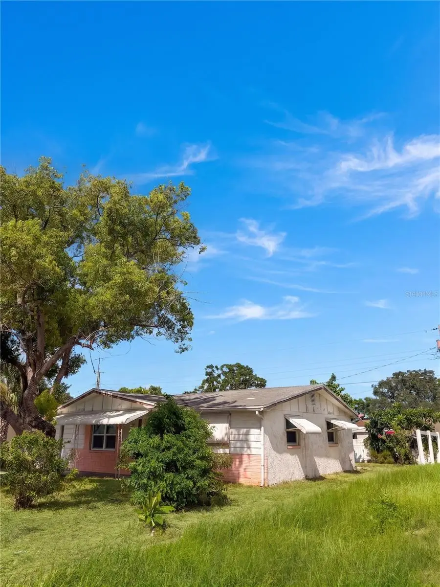 2412 Arcadia Road, Holiday, FL 34690 - #3