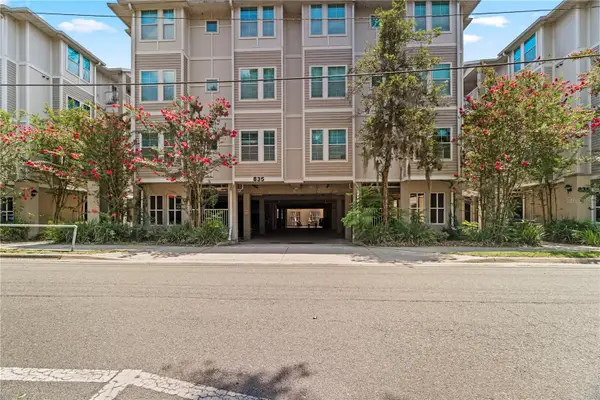 835 SW 9th Street #101, GAINESVILLE, FL 32601