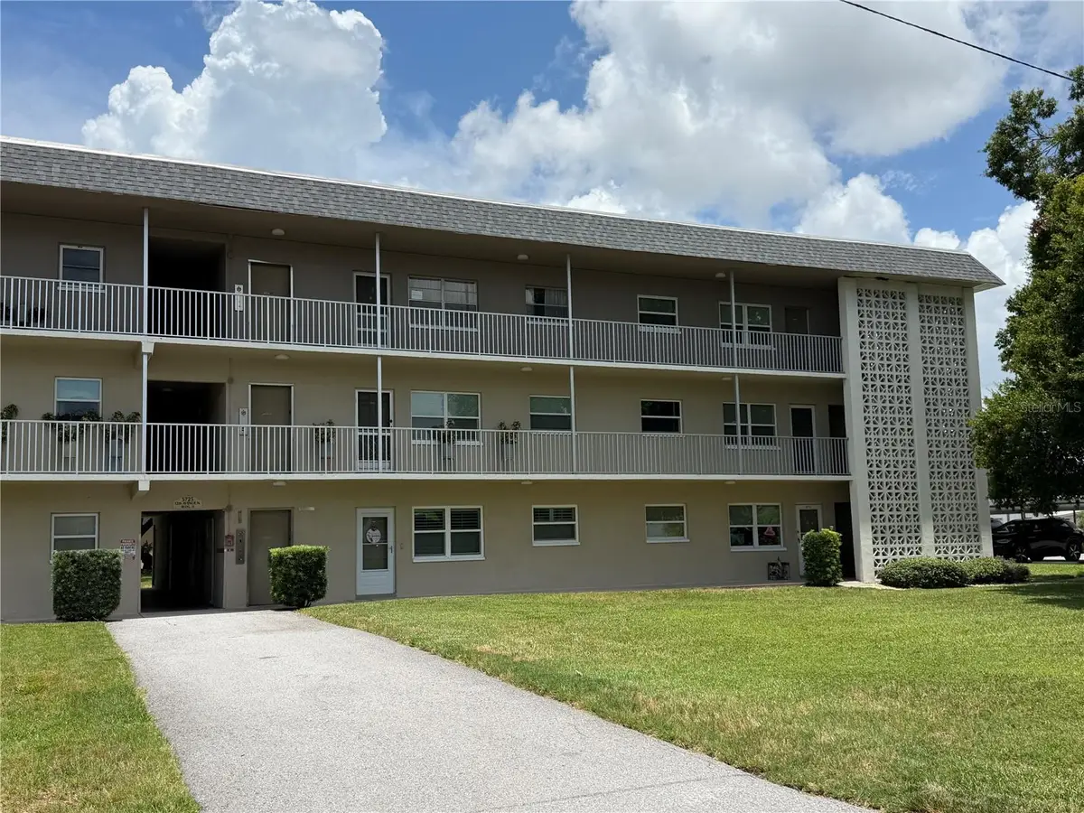 5725 12th Avenue N #306D, Saint Petersburg, FL 33710 - #1