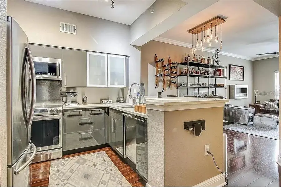 100 4th Avenue S #205, Saint Petersburg, FL 33701 - #2