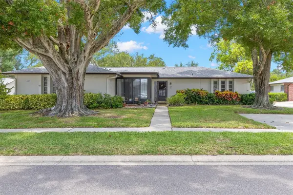 1227 Queen Anne Drive #A, PALM HARBOR, FL 34684