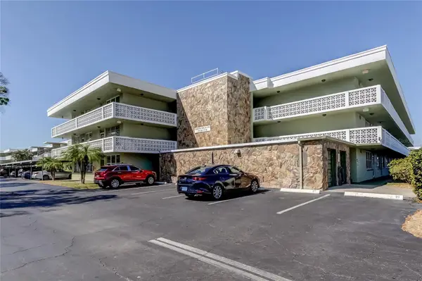 4890 Bay Street Ne #323, ST PETERSBURG, FL 33703
