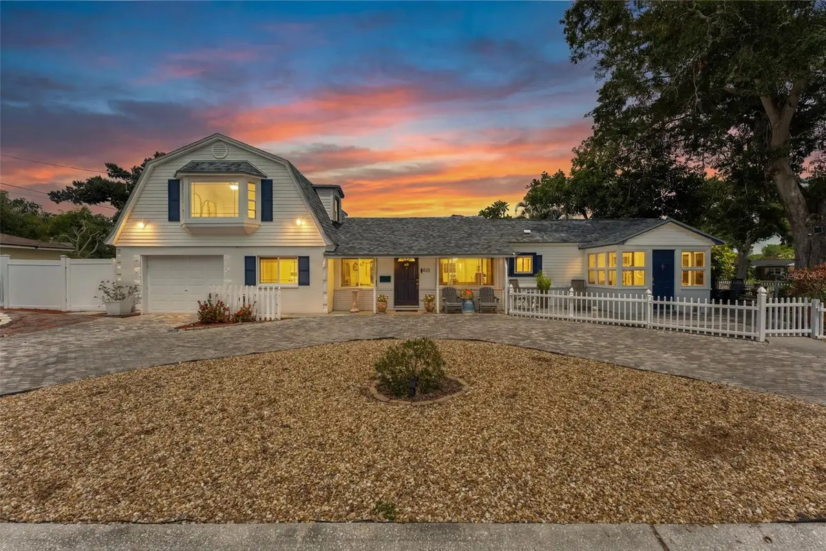 601 45th Street N, Saint Petersburg, FL 33713 - #1