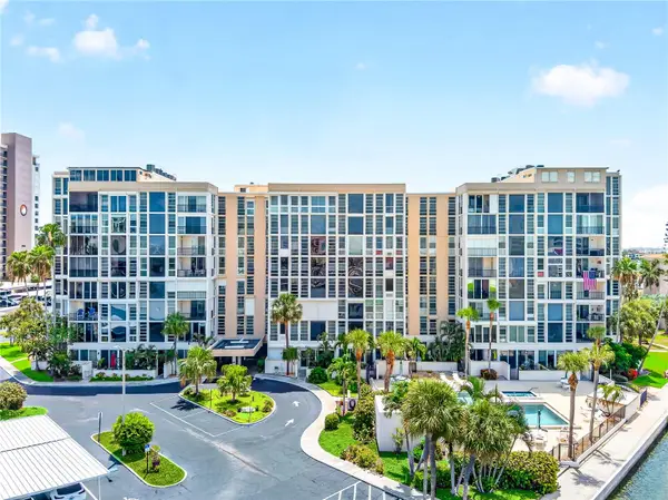 7400 Sun Island Drive S #203, SOUTH PASADENA, FL 33707