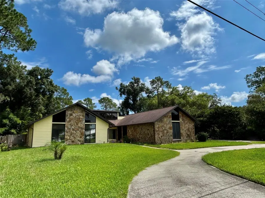 820 Druid Hills Road, Tampa, FL 33617 - #2