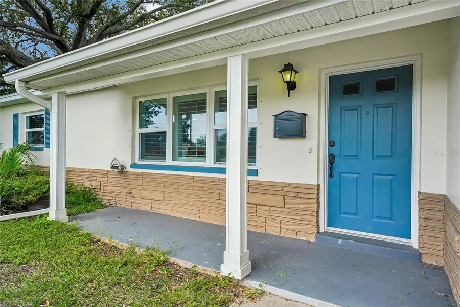1500 39th Street N, Saint Petersburg, FL 33713 - #2