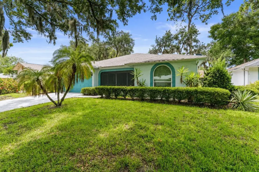 3550 Oak Lake Drive, Palm Harbor, FL 34684 - #3