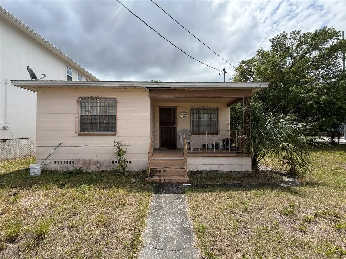 2342 W Chestnut Street, Tampa, FL 33607 - #1