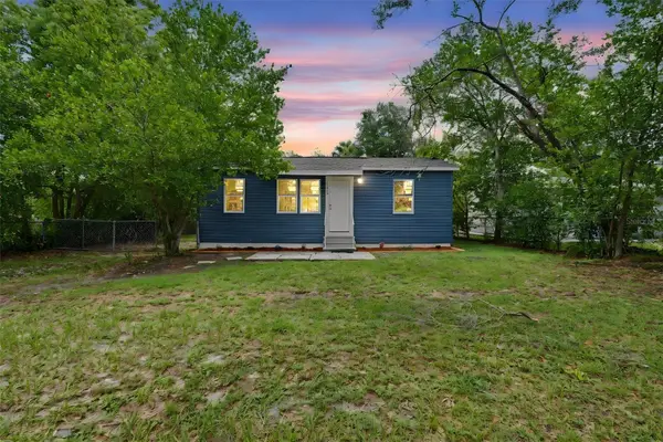 7315 N Dartmouth Avenue, TAMPA, FL 33604