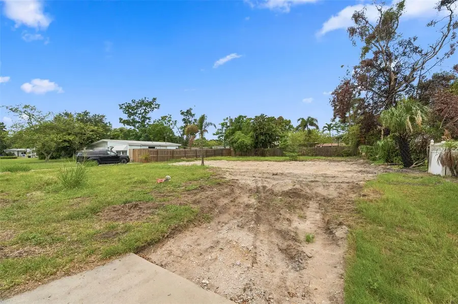 3963 Neptune Drive Se, Saint Petersburg, FL 33705 - #2