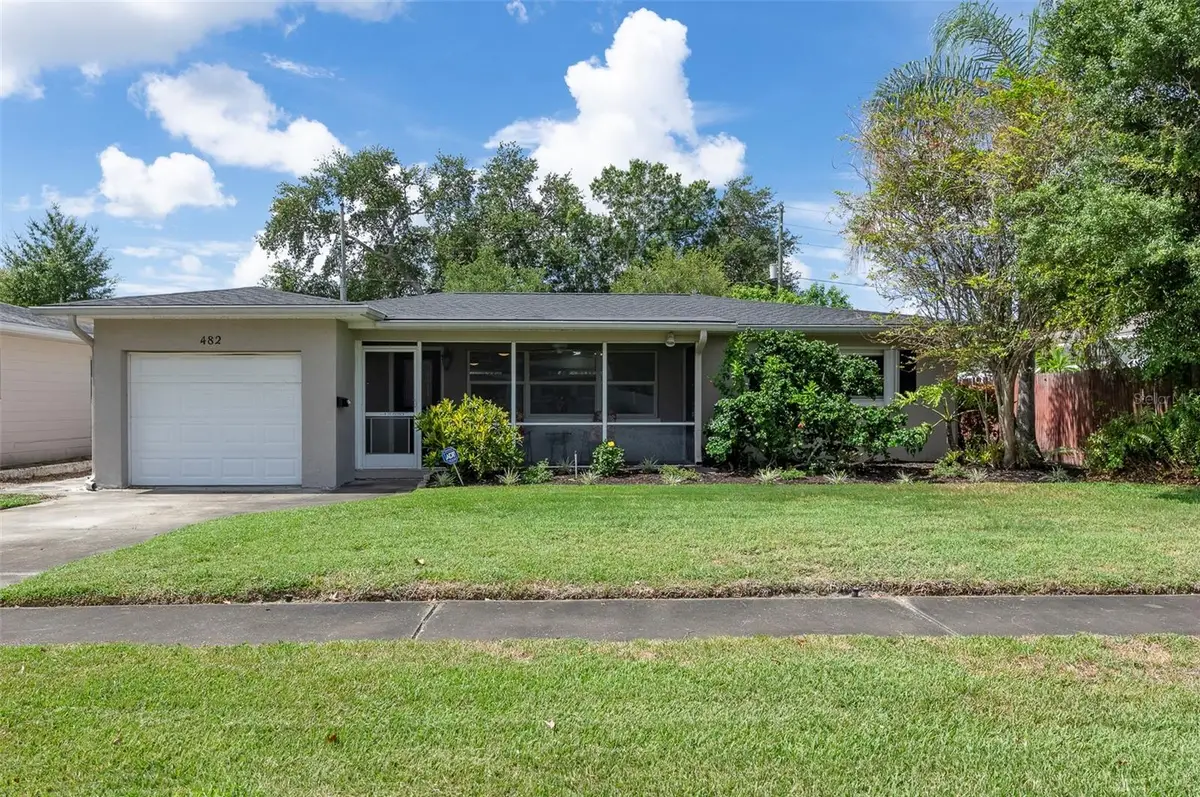 482 41st Avenue N, Saint Petersburg, FL 33703 - #1
