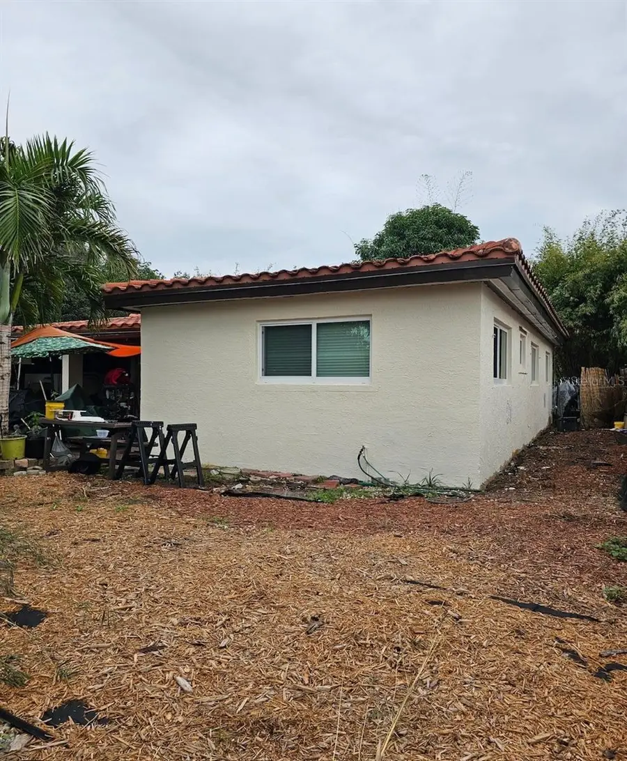 490 NW 29th Avenue, Fort Lauderdale, FL 33311 - #3