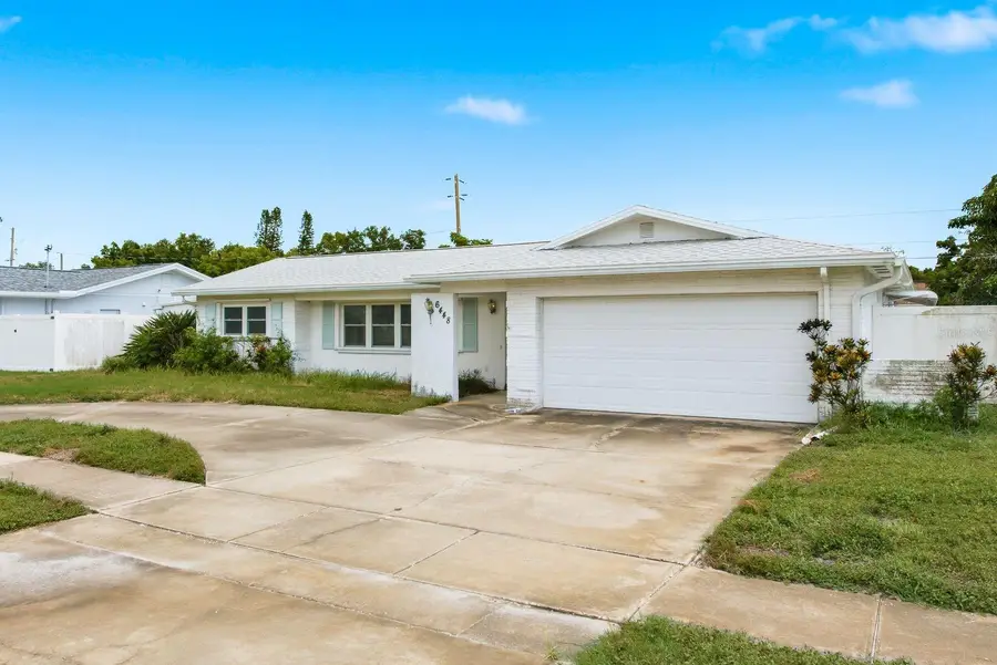 6448 30th Avenue N, Saint Petersburg, FL 33710 - #3