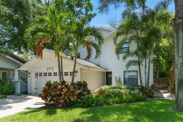 2910 W Estrella Street, TAMPA, FL 33629