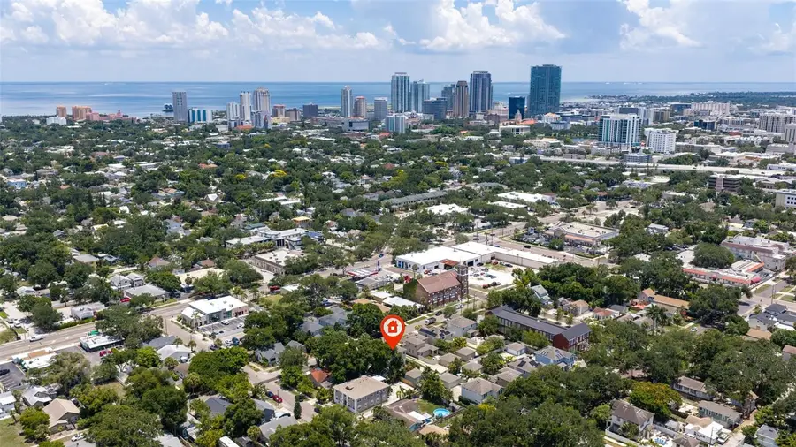 1110 10th Street N, Saint Petersburg, FL 33705 - #3