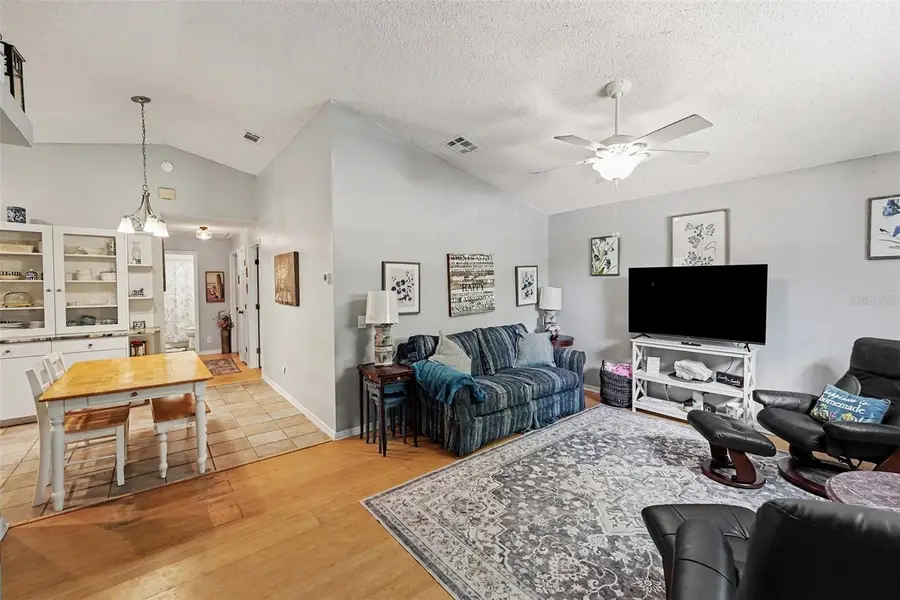 1934 29th Avenue N, Saint Petersburg, FL 33713 - #3