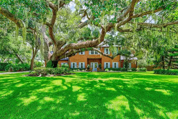 807 Centerbrook Drive, BRANDON, FL 33511