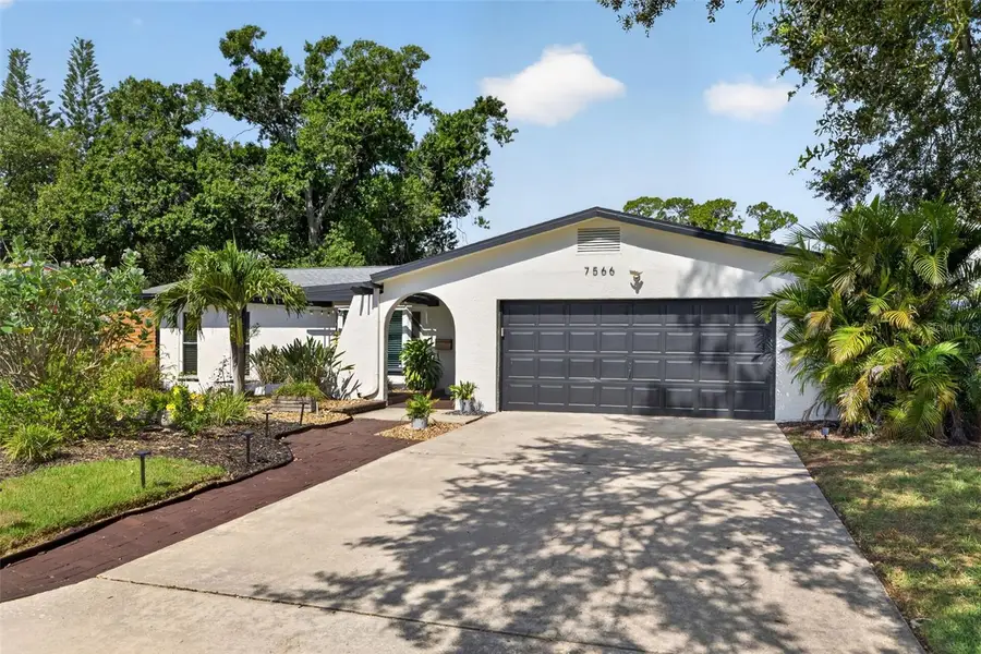 7566 20th Street N, Saint Petersburg, FL 33702 - #2