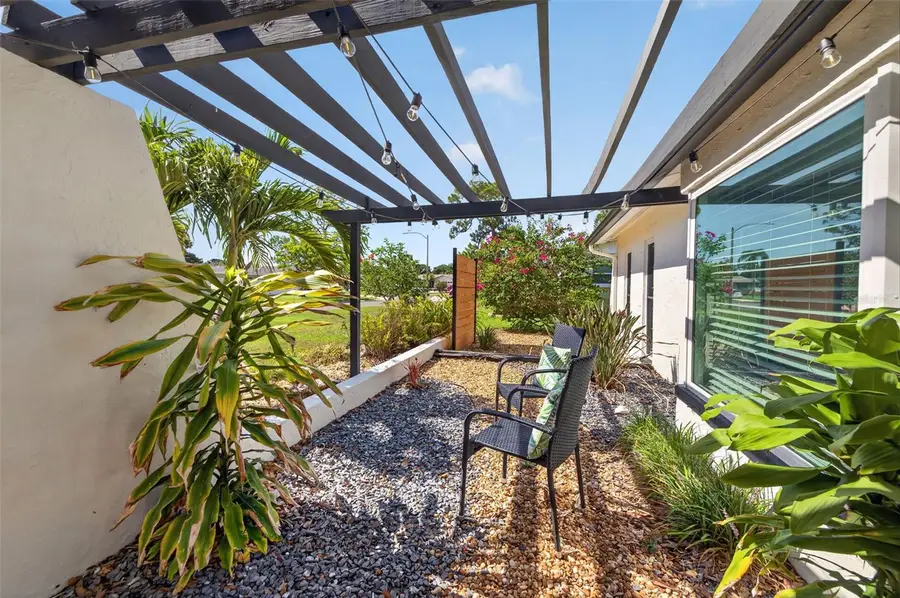 7566 20th Street N, Saint Petersburg, FL 33702 - #3