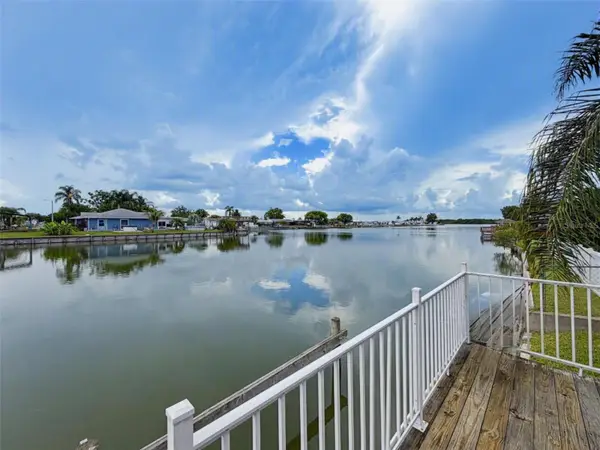 2228 Society Drive, HOLIDAY, FL 34691
