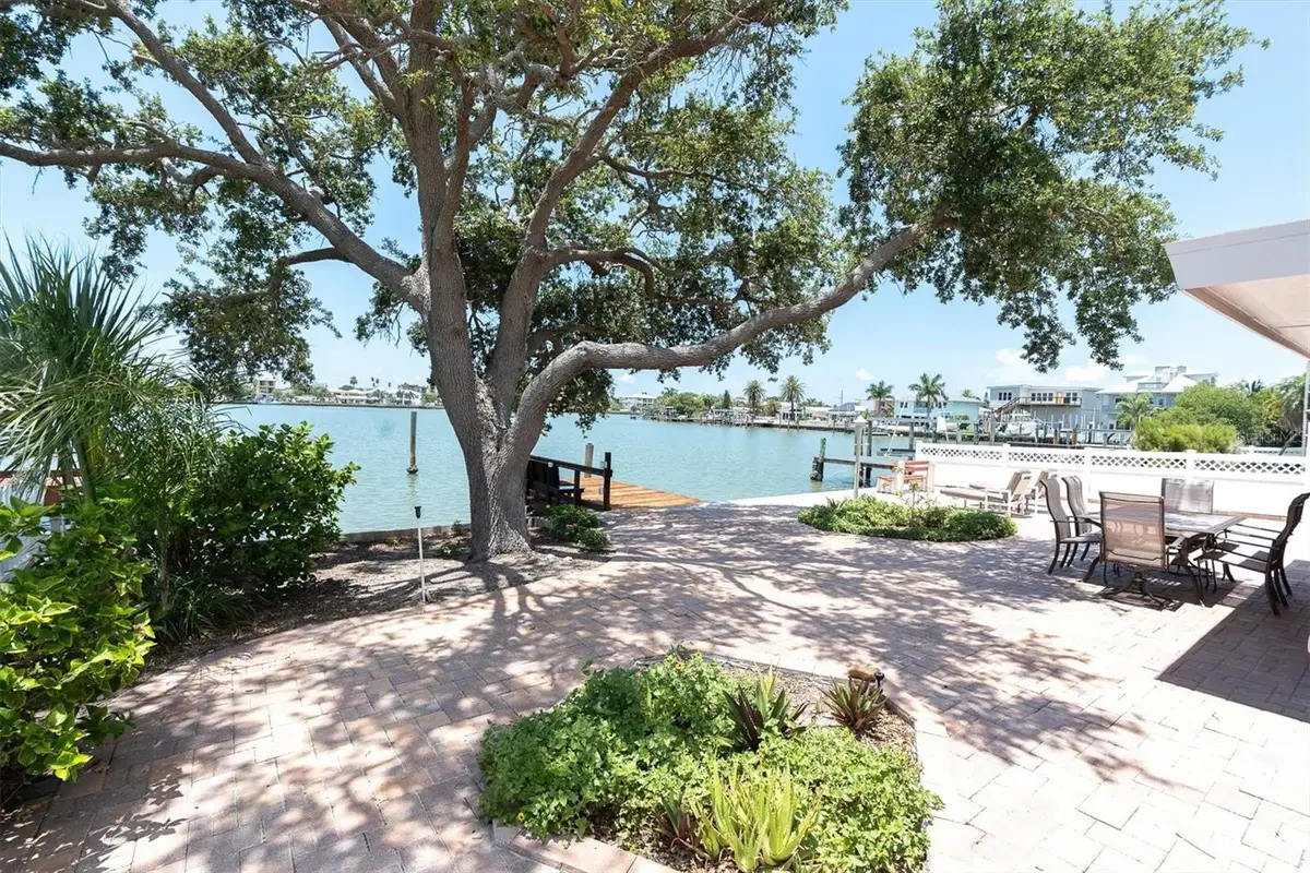 16102 4th Street E, Redington Beach, FL 33708 - #1