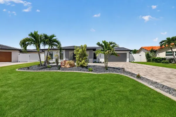 9622 NE Oak Street, ST PETERSBURG, FL 33702