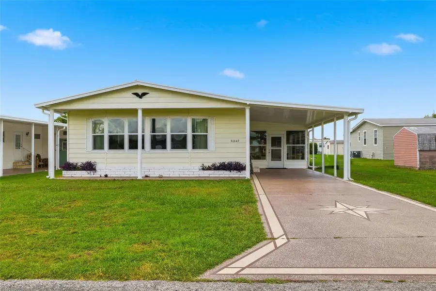 36642 Lakewood Drive, Zephyrhills, FL 33542 - #2