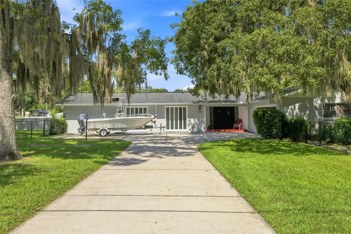 224 N Mcgowan Avenue, Crystal River, FL 34429 - #1