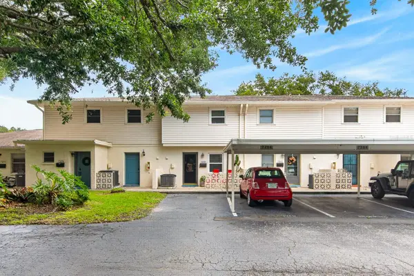 7258 Moffatt Lane N, PINELLAS PARK, FL 33781