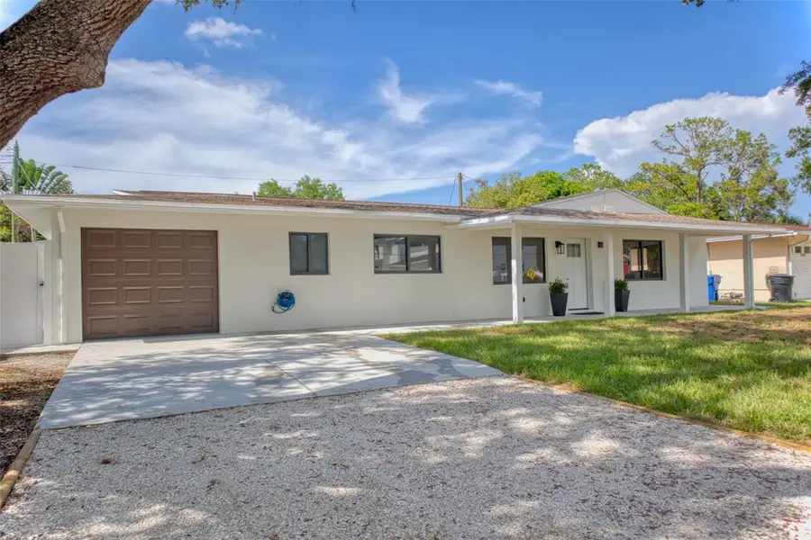 1397 83rd Avenue N, Saint Petersburg, FL 33702 - #3