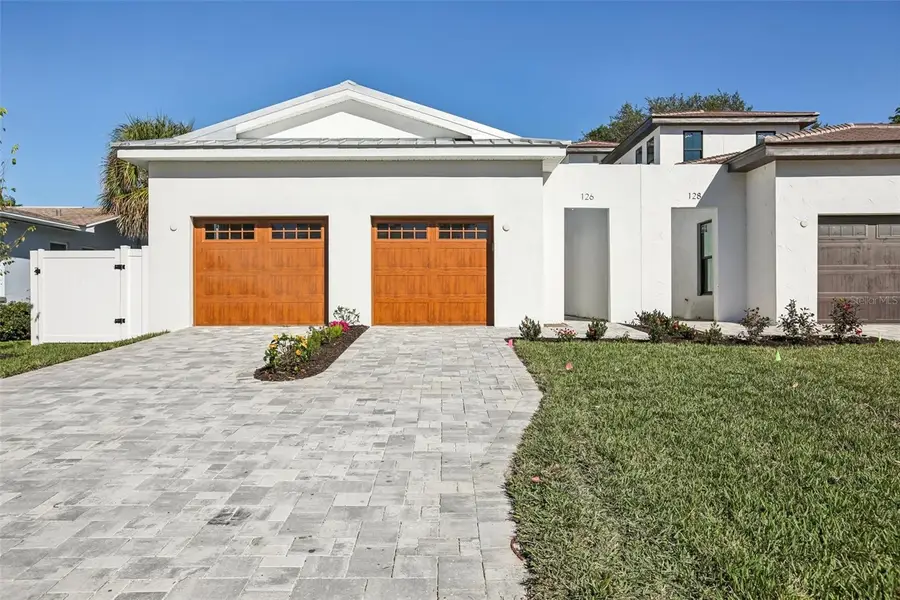 126 Ricardo Way Ne, Saint Petersburg, FL 33704 - #2