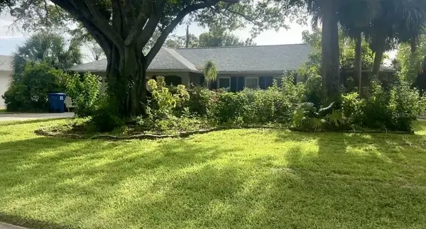 5230 Venetian Boulevard Ne, ST PETERSBURG, FL 33703