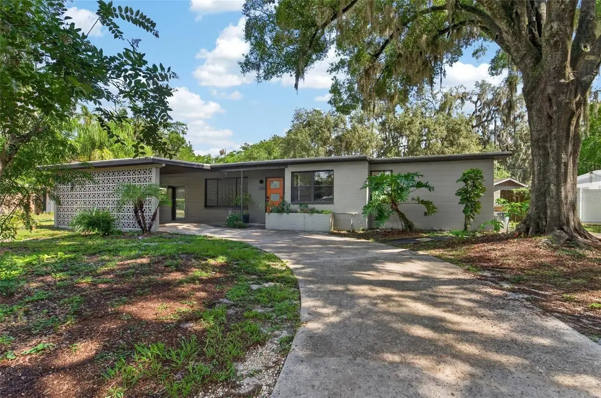 408 Berwick Avenue, Tampa, FL 33617 - #1