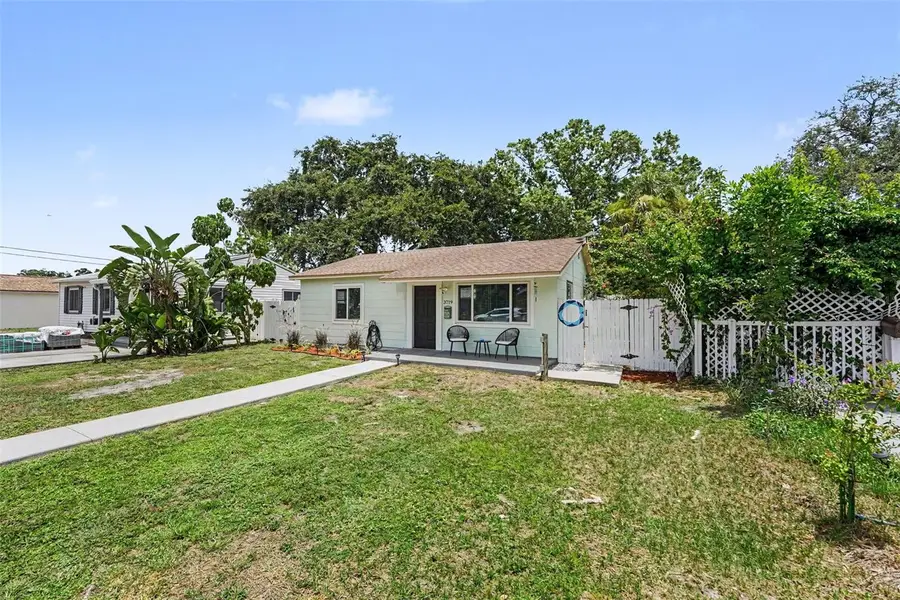 3719 39th Street N, Saint Petersburg, FL 33713 - #2