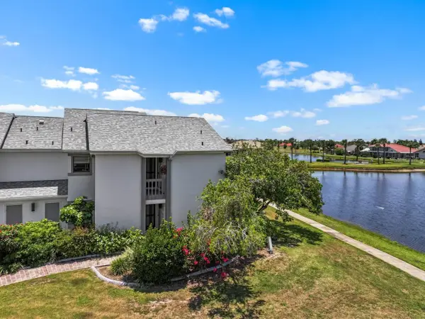 609 Lively Drive #B, SUN CITY CENTER, FL 33573