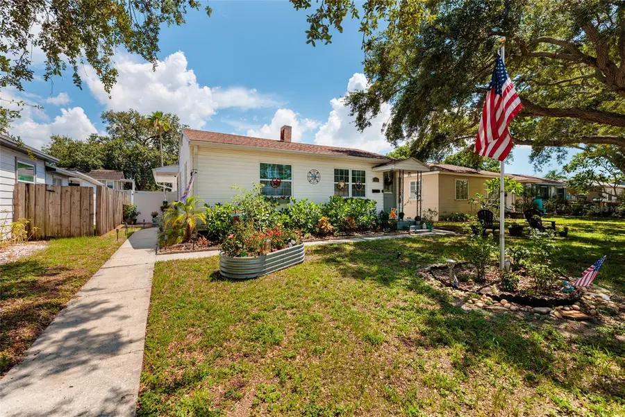 1220 56th Avenue N, Saint Petersburg, FL 33703 - #2