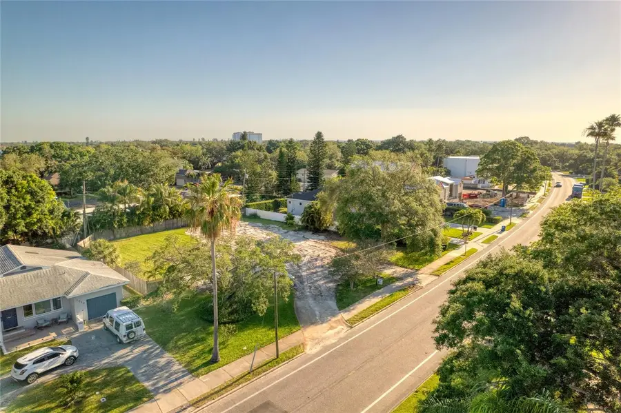 1020 Snell Isle Boulevard Ne, Saint Petersburg, FL 33704 - #3
