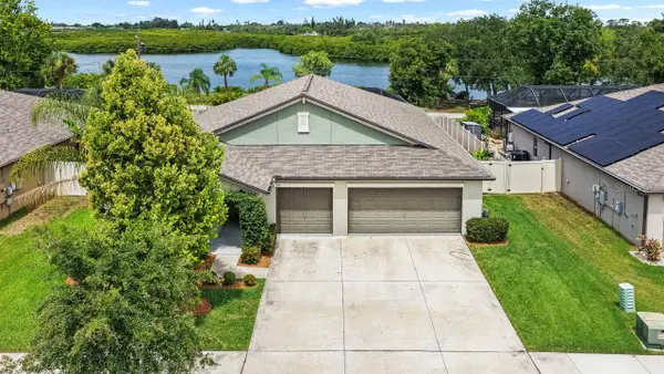 809 Timeless Moss Drive, RUSKIN, FL 33570
