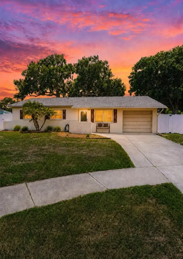 6944 Buhrley Terrace N, ST PETERSBURG, FL 33709