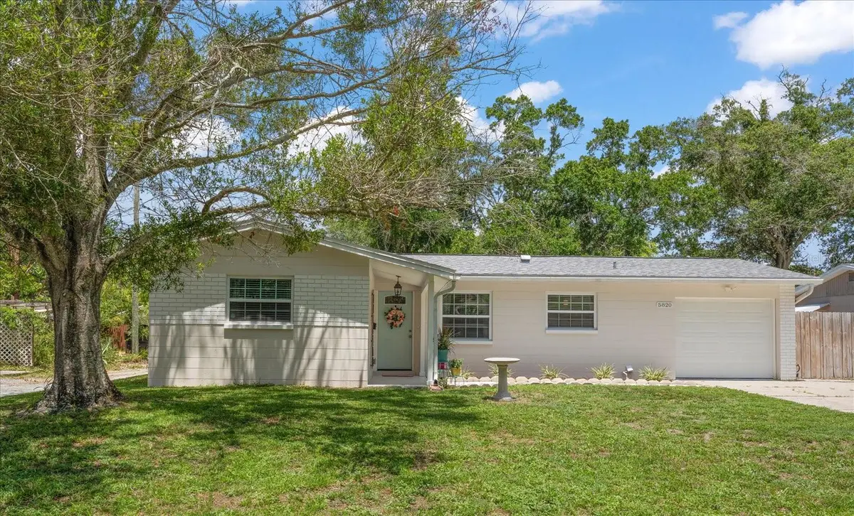 5820 Commonwealth Avenue N, Saint Petersburg, FL 33703 - #1