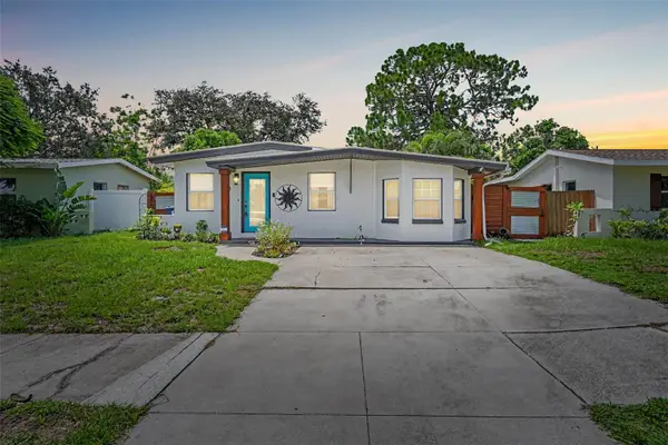 860 86th Avenue N, ST PETERSBURG, FL 33702
