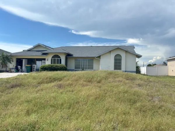 10460 Greenway Avenue, ENGLEWOOD, FL 34224